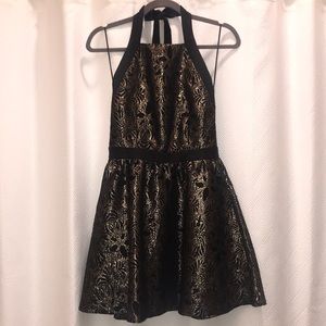 Black and Gold Holiday Dress 🎄